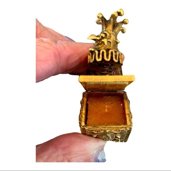 Lot of 4 very collectible MAX FACTOR & Corday crème fragrance compacts - Picture 8 of 16